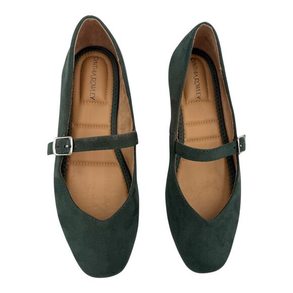 EUC- Cynthia Rowley Mary Jane’s Green Suede Size 8 - Picture 3 of 5